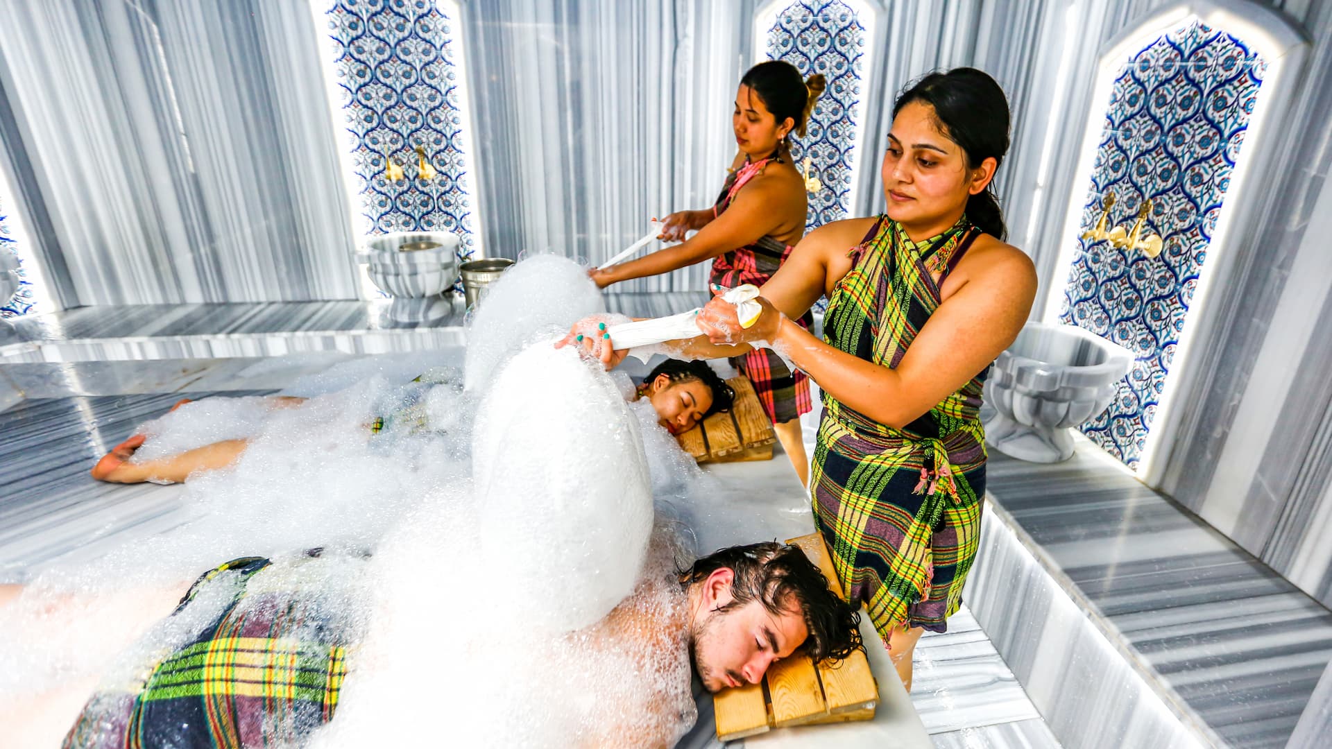 Exfoliating Scrub & Foam